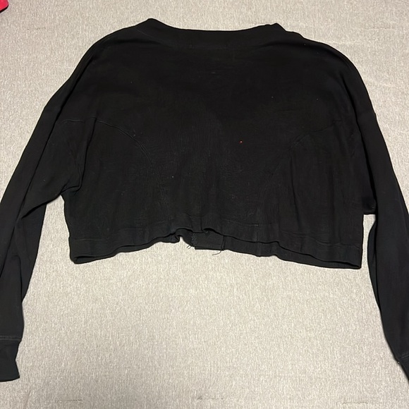 Cropped Sweater - Picture 2 of 7